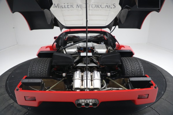 Used 1991 Ferrari F40 for sale Sold at Bugatti of Greenwich in Greenwich CT 06830 28