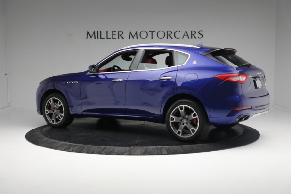 Used 2017 Maserati Levante for sale Sold at Bugatti of Greenwich in Greenwich CT 06830 4