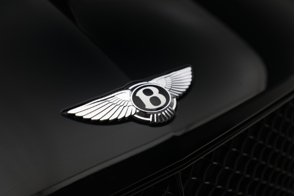 Used 2022 Bentley Bentayga V8 for sale $139,900 at Bugatti of Greenwich in Greenwich CT 06830 13
