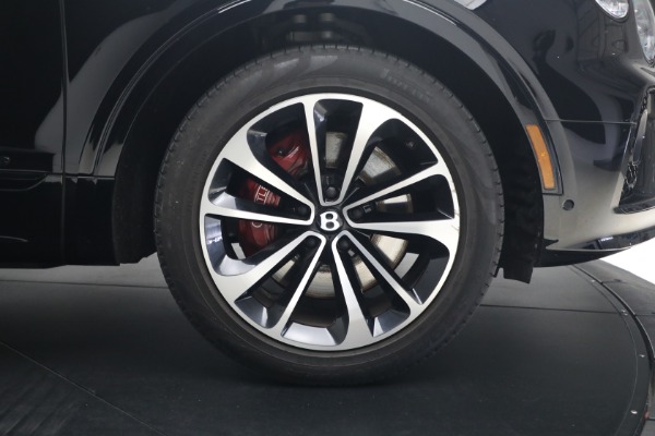 Used 2022 Bentley Bentayga V8 for sale $139,900 at Bugatti of Greenwich in Greenwich CT 06830 16