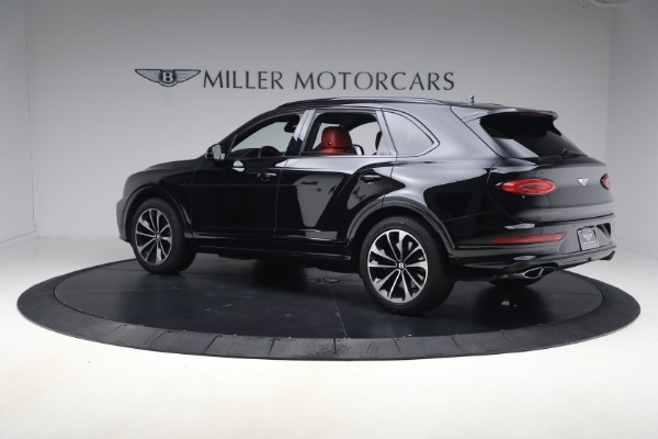 Used 2022 Bentley Bentayga V8 for sale $139,900 at Bugatti of Greenwich in Greenwich CT 06830 4