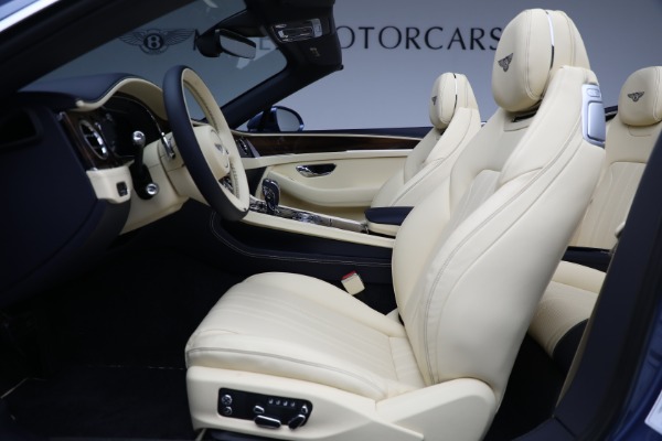 Used 2022 Bentley Continental GT V8 for sale $259,900 at Bugatti of Greenwich in Greenwich CT 06830 26