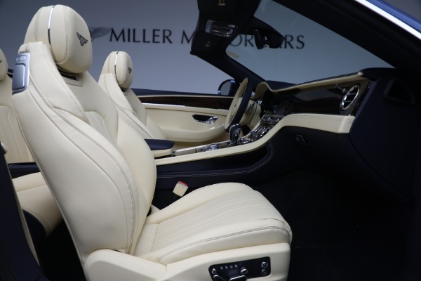Used 2022 Bentley Continental GT V8 for sale $259,900 at Bugatti of Greenwich in Greenwich CT 06830 28