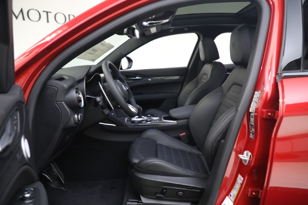 New 2023 Alfa Romeo Stelvio Quadrifoglio for sale $80,900 at Bugatti of Greenwich in Greenwich CT 06830 14