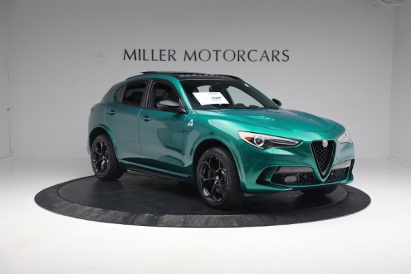 New 2022 Alfa Romeo Stelvio Quadrifoglio for sale $79,290 at Bugatti of Greenwich in Greenwich CT 06830 10