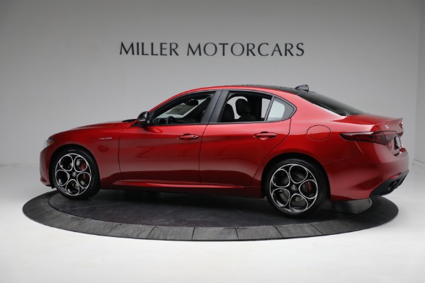 New 2023 Alfa Romeo Giulia Veloce for sale Sold at Bugatti of Greenwich in Greenwich CT 06830 5