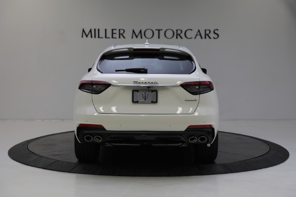 New 2022 Maserati Levante Modena for sale Sold at Bugatti of Greenwich in Greenwich CT 06830 8