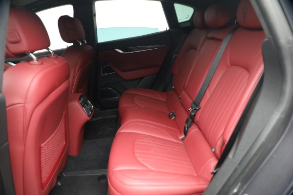 Used 2023 Maserati Levante Modena for sale $51,900 at Bugatti of Greenwich in Greenwich CT 06830 15