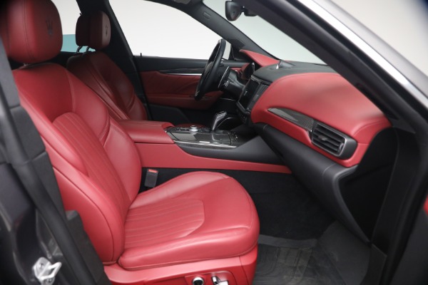 Used 2023 Maserati Levante Modena for sale $51,900 at Bugatti of Greenwich in Greenwich CT 06830 17