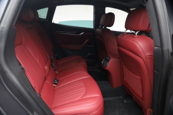 Used 2023 Maserati Levante Modena for sale $51,900 at Bugatti of Greenwich in Greenwich CT 06830 19