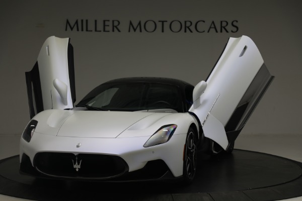 Used 2022 Maserati MC20 for sale $349,900 at Bugatti of Greenwich in Greenwich CT 06830 2