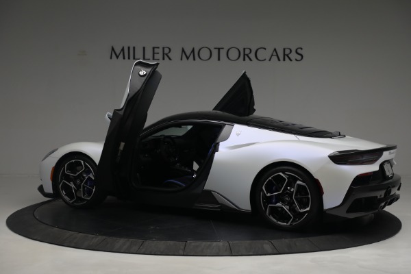 Used 2022 Maserati MC20 for sale $349,900 at Bugatti of Greenwich in Greenwich CT 06830 8