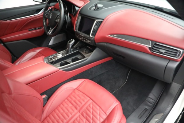 Used 2019 Maserati Levante TROFEO for sale $109,900 at Bugatti of Greenwich in Greenwich CT 06830 20