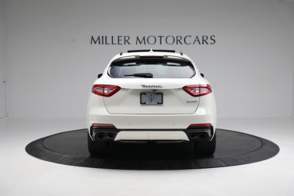 Used 2019 Maserati Levante TROFEO for sale Sold at Bugatti of Greenwich in Greenwich CT 06830 7