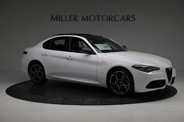 New 2023 Alfa Romeo Giulia Veloce for sale $55,860 at Bugatti of Greenwich in Greenwich CT 06830 10