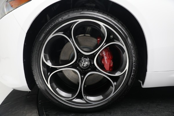 New 2023 Alfa Romeo Giulia Veloce for sale $55,860 at Bugatti of Greenwich in Greenwich CT 06830 28