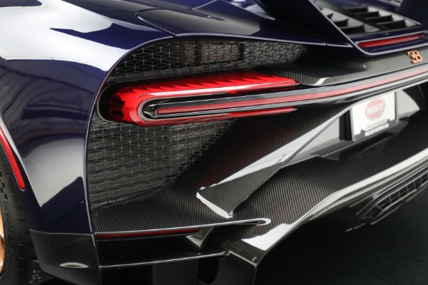 New 2021 Bugatti Chiron Pur Sport for sale Sold at Bugatti of Greenwich in Greenwich CT 06830 13