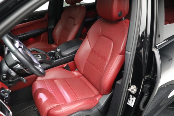 Used 2020 Porsche Cayenne Coupe for sale Call for price at Bugatti of Greenwich in Greenwich CT 06830 15