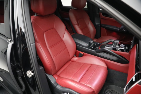 Used 2020 Porsche Cayenne Coupe for sale Call for price at Bugatti of Greenwich in Greenwich CT 06830 20