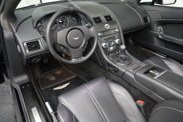 Used 2015 Aston Martin V8 Vantage GT Roadster for sale $109,900 at Bugatti of Greenwich in Greenwich CT 06830 19
