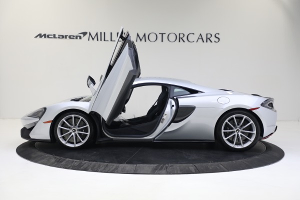 Used 2019 McLaren 570S for sale $187,900 at Bugatti of Greenwich in Greenwich CT 06830 13