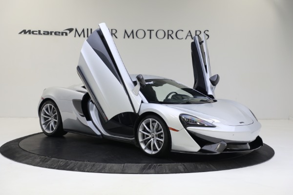 Used 2019 McLaren 570S for sale $187,900 at Bugatti of Greenwich in Greenwich CT 06830 22