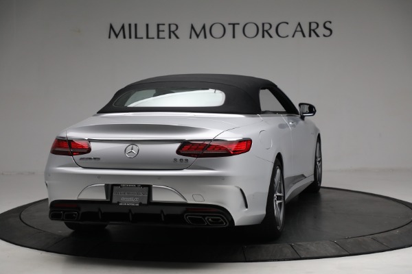 Used 2018 Mercedes-Benz S-Class AMG S 63 for sale $105,900 at Bugatti of Greenwich in Greenwich CT 06830 10