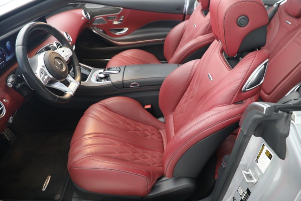 Used 2018 Mercedes-Benz S-Class AMG S 63 for sale $105,900 at Bugatti of Greenwich in Greenwich CT 06830 14