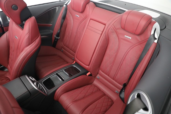 Used 2018 Mercedes-Benz S-Class AMG S 63 for sale $105,900 at Bugatti of Greenwich in Greenwich CT 06830 16