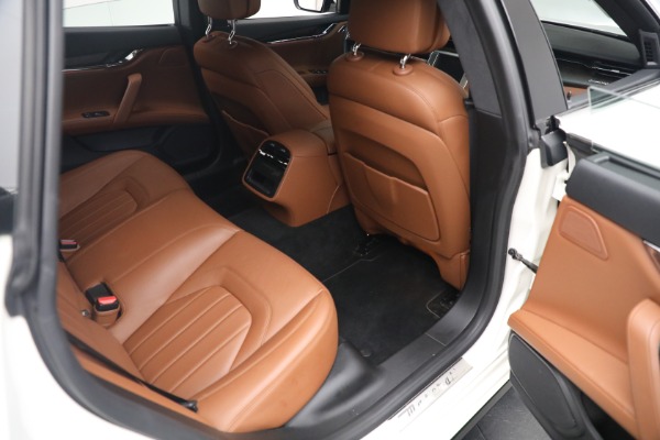 Used 2014 Maserati Quattroporte S Q4 for sale Sold at Bugatti of Greenwich in Greenwich CT 06830 23