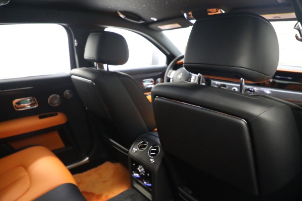 New 2023 Rolls-Royce Black Badge Ghost for sale $437,625 at Bugatti of Greenwich in Greenwich CT 06830 24