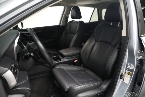 Used 2021 Subaru Outback Limited XT for sale Sold at Bugatti of Greenwich in Greenwich CT 06830 13