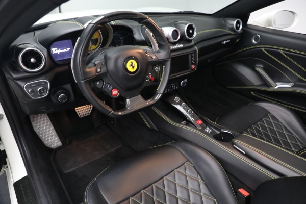 Used 2015 Ferrari California T for sale $157,900 at Bugatti of Greenwich in Greenwich CT 06830 19