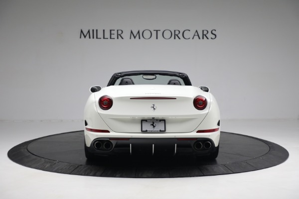 Used 2015 Ferrari California T for sale $157,900 at Bugatti of Greenwich in Greenwich CT 06830 6