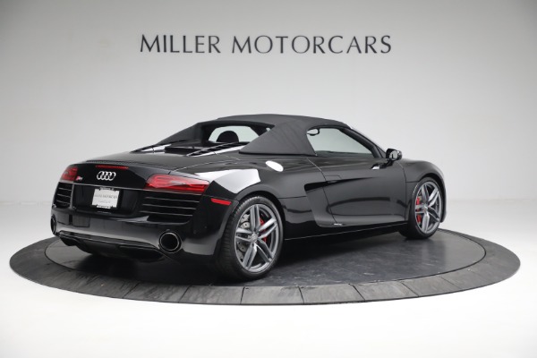 Used 2015 Audi R8 4.2 quattro Spyder for sale Sold at Bugatti of Greenwich in Greenwich CT 06830 16