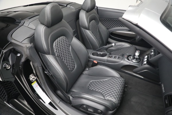 Used 2015 Audi R8 4.2 quattro Spyder for sale $109,900 at Bugatti of Greenwich in Greenwich CT 06830 24
