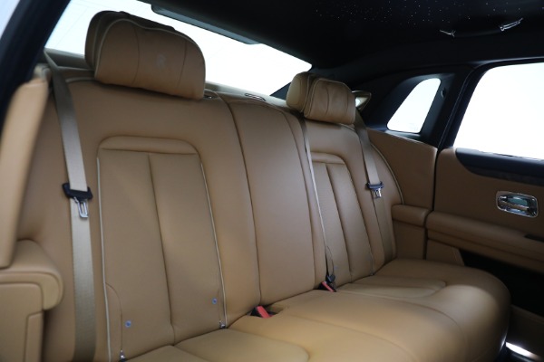 Used 2021 Rolls-Royce Ghost for sale $339,900 at Bugatti of Greenwich in Greenwich CT 06830 18