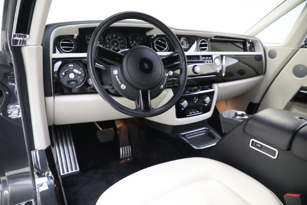 Used 2012 Rolls-Royce Phantom Coupe for sale $199,900 at Bugatti of Greenwich in Greenwich CT 06830 10