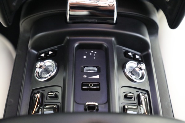 Used 2012 Rolls-Royce Phantom Coupe for sale $199,900 at Bugatti of Greenwich in Greenwich CT 06830 19