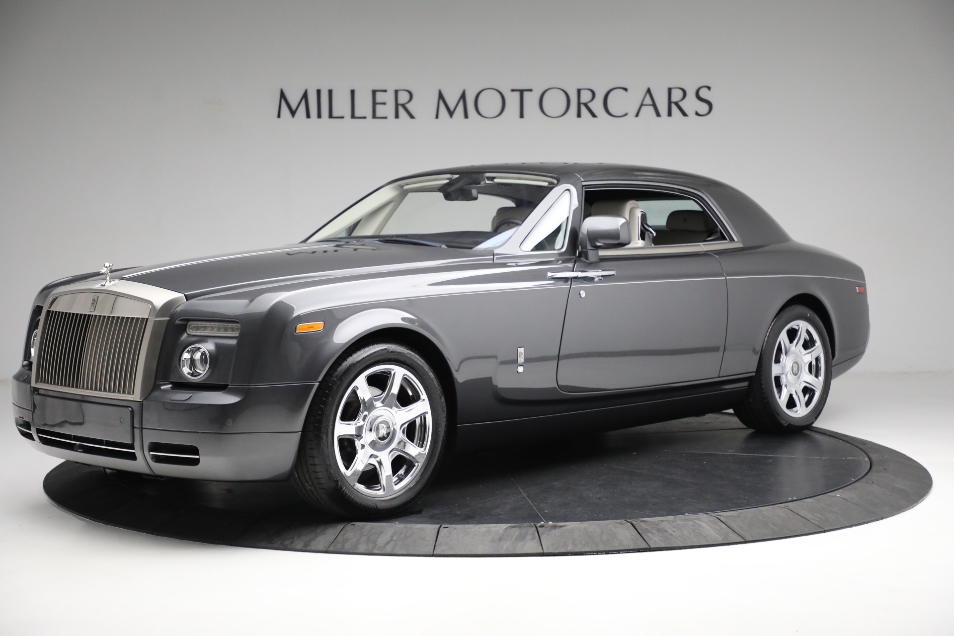 Used 2012 Rolls-Royce Phantom Coupe for sale $199,900 at Bugatti of Greenwich in Greenwich CT 06830 1