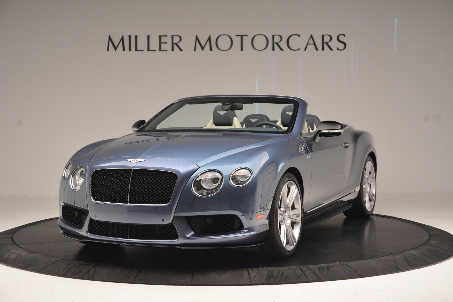 Used 2014 Bentley Continental GT V8 S Convertible for sale Sold at Bugatti of Greenwich in Greenwich CT 06830 1