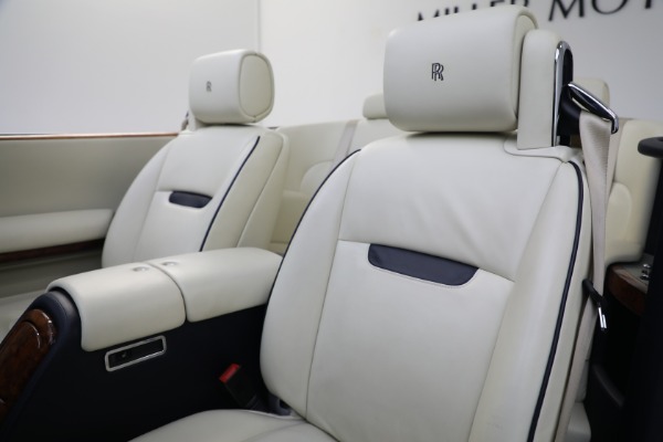 Used 2011 Rolls-Royce Phantom Drophead Coupe for sale Sold at Bugatti of Greenwich in Greenwich CT 06830 22