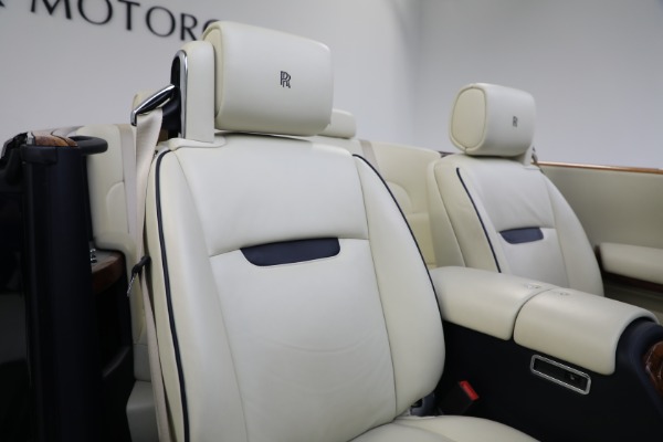Used 2011 Rolls-Royce Phantom Drophead Coupe for sale $209,900 at Bugatti of Greenwich in Greenwich CT 06830 26