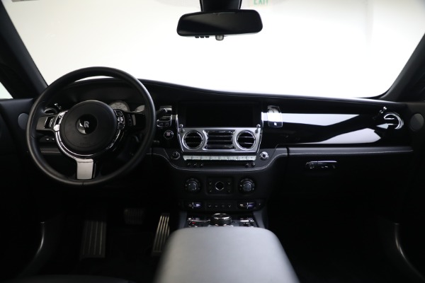 Used 2019 Rolls-Royce Wraith for sale $285,900 at Bugatti of Greenwich in Greenwich CT 06830 4