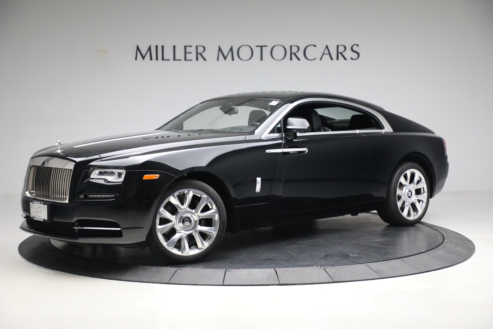 Used 2019 Rolls-Royce Wraith for sale $285,900 at Bugatti of Greenwich in Greenwich CT 06830 1