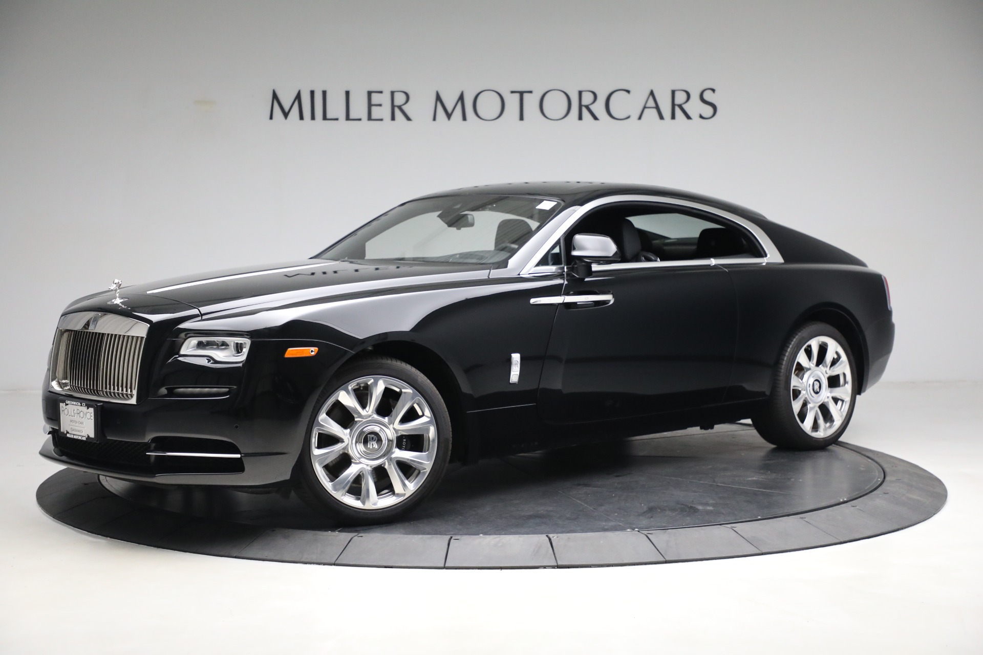 Used 2019 Rolls-Royce Wraith for sale $225,900 at Bugatti of Greenwich in Greenwich CT 06830 1