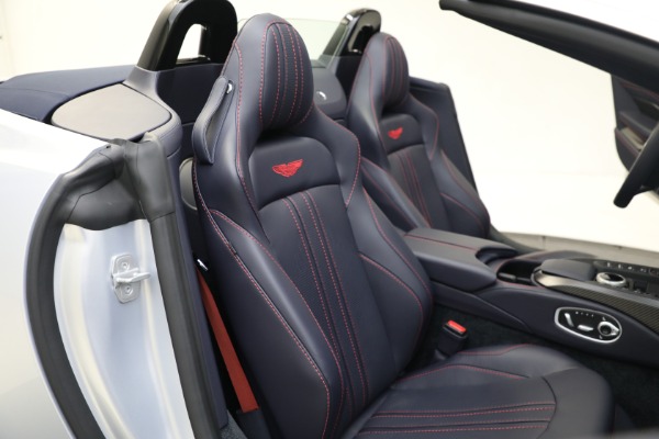 Used 2023 Aston Martin Vantage Roadster for sale Call for price at Bugatti of Greenwich in Greenwich CT 06830 21