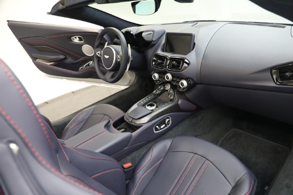 New 2023 Aston Martin Vantage for sale $213,186 at Bugatti of Greenwich in Greenwich CT 06830 25