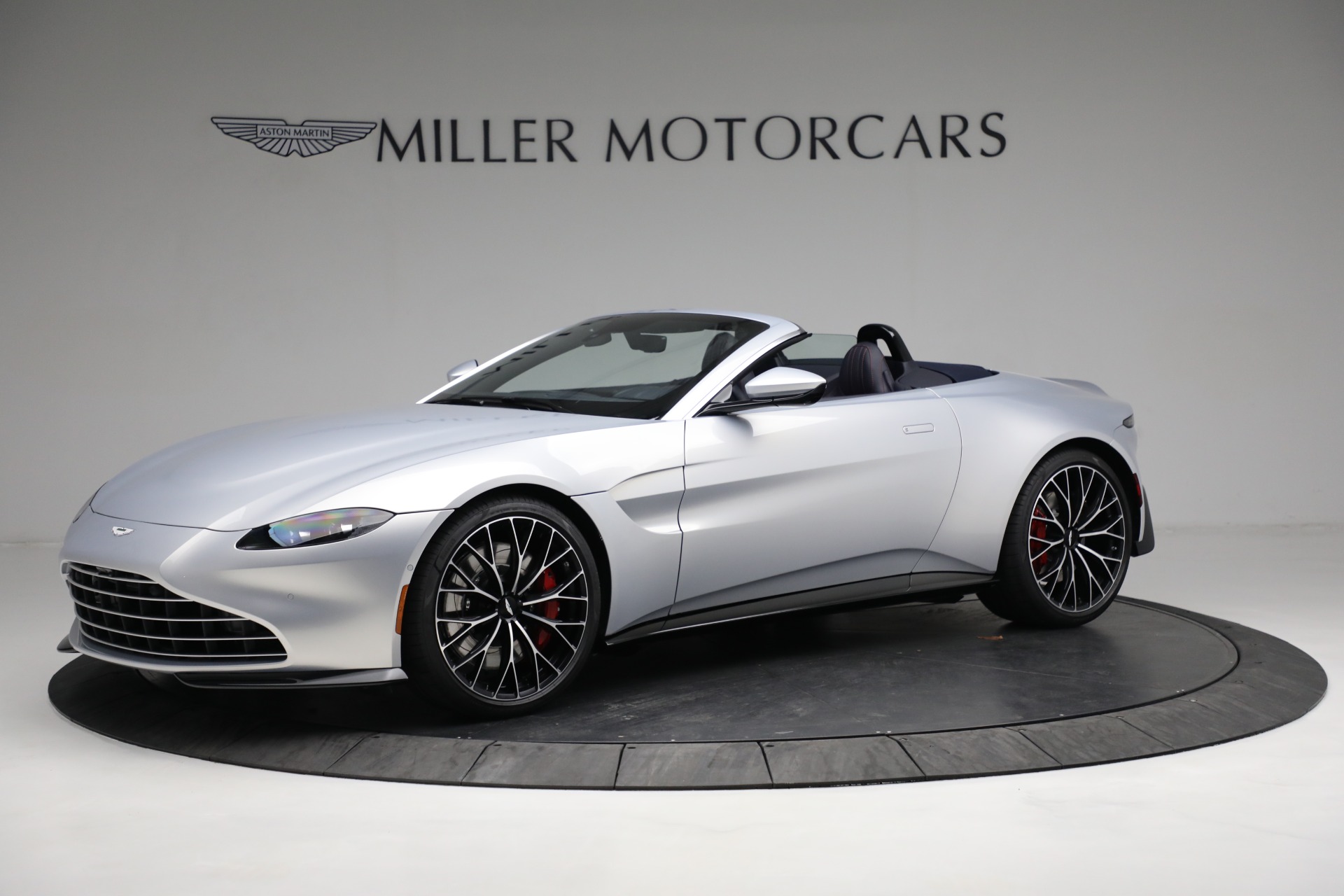 New 2023 Aston Martin Vantage for sale $213,186 at Bugatti of Greenwich in Greenwich CT 06830 1