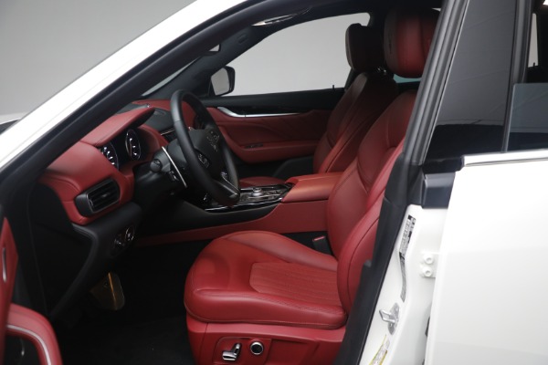 New 2023 Maserati Levante GT for sale $87,270 at Bugatti of Greenwich in Greenwich CT 06830 16
